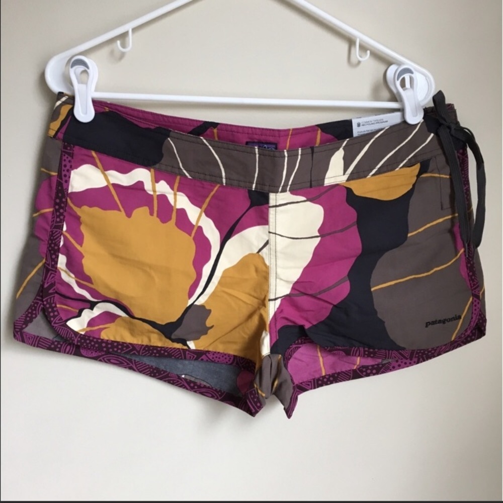 PATAGONIA WOMENS SHORTIE BOARDIE 12 - Picture 1 of 6